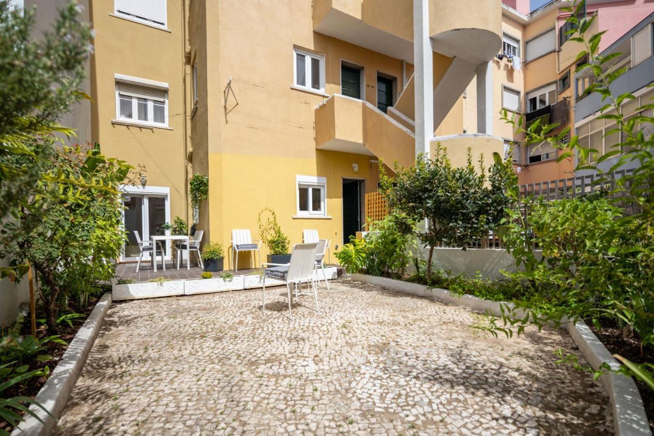 Serene 2bdr W/ Patio By Lovelystay Lisbon